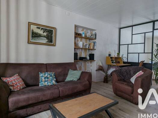 Appartement à vendre 170 000 € 4 pièces 2 chambres 77 m² RDC/1 Lods 25930