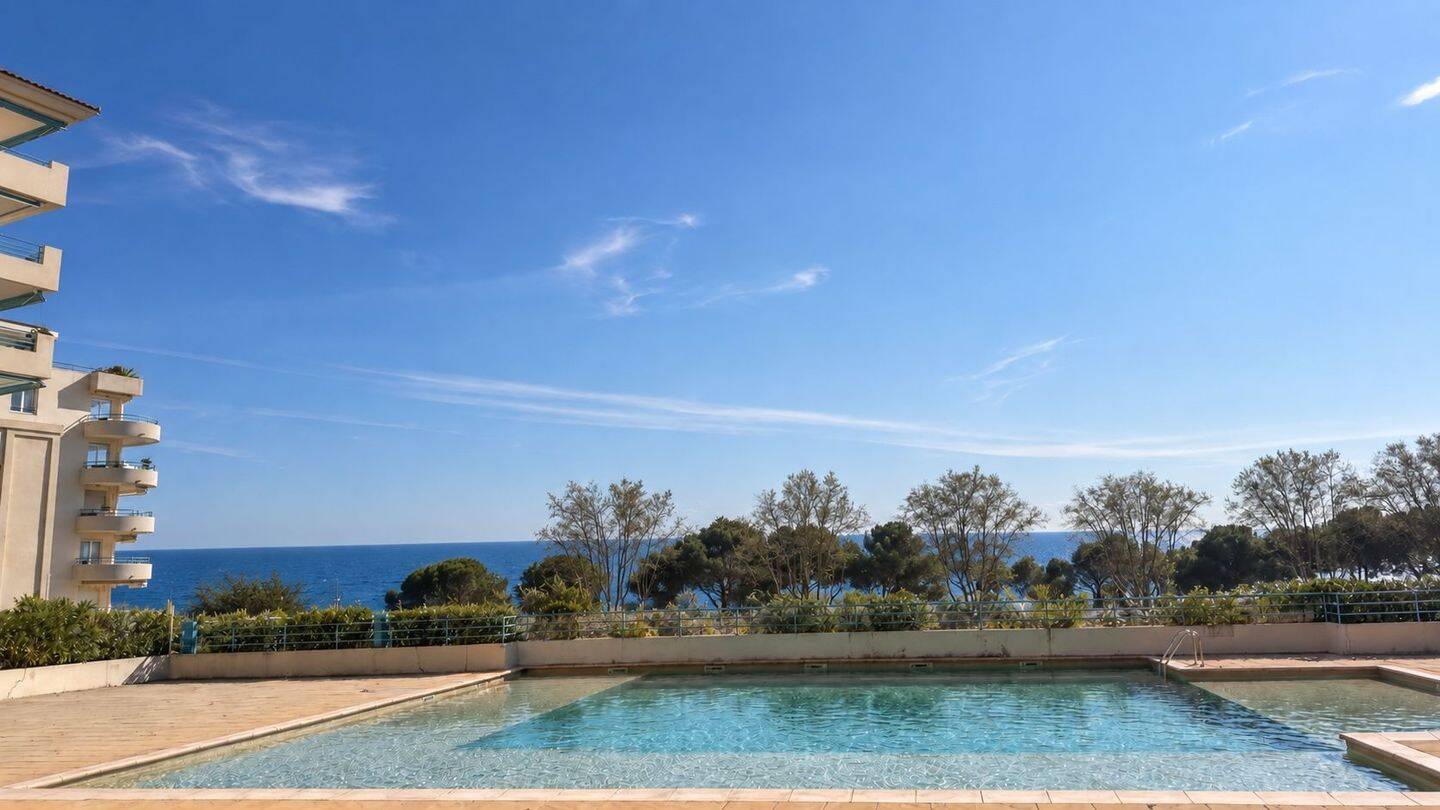Appartement 1 pièce 29 m² · à Antibes · 29 m² · 174 000 €