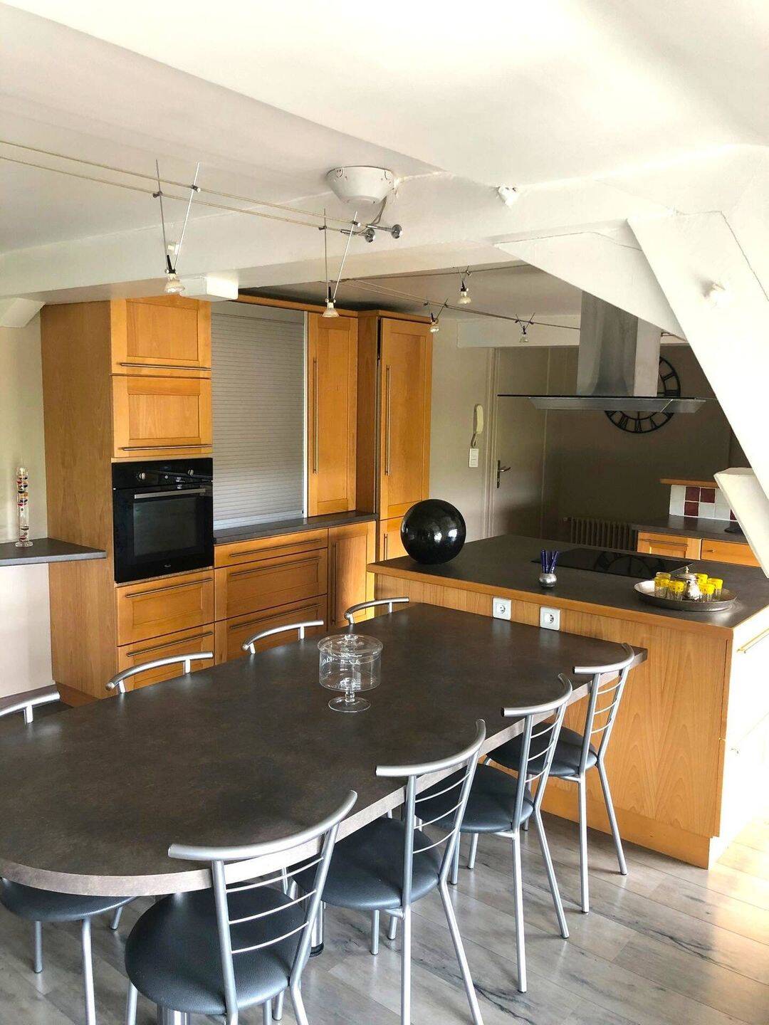 Appartement 4 pièces 103 m² · à Saint-Bonnet-le-Château · 103 m² · 828 €/mois
