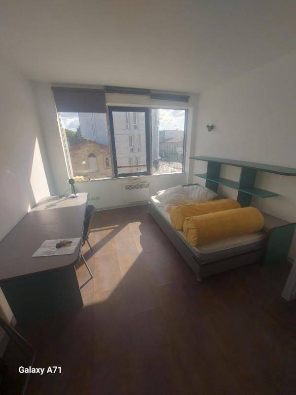Appartement 1 pièce 17 m² · à Talence · 17 m² · 637 €/mois