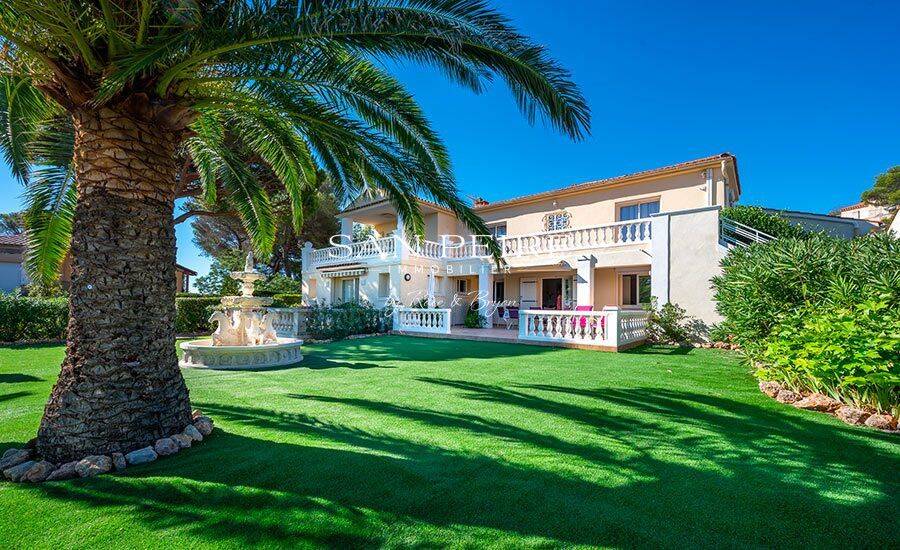 Appartement 3 pièces 64 m² · à Roquebrune-sur-Argens · 63,5 m² · 1 445 €/mois