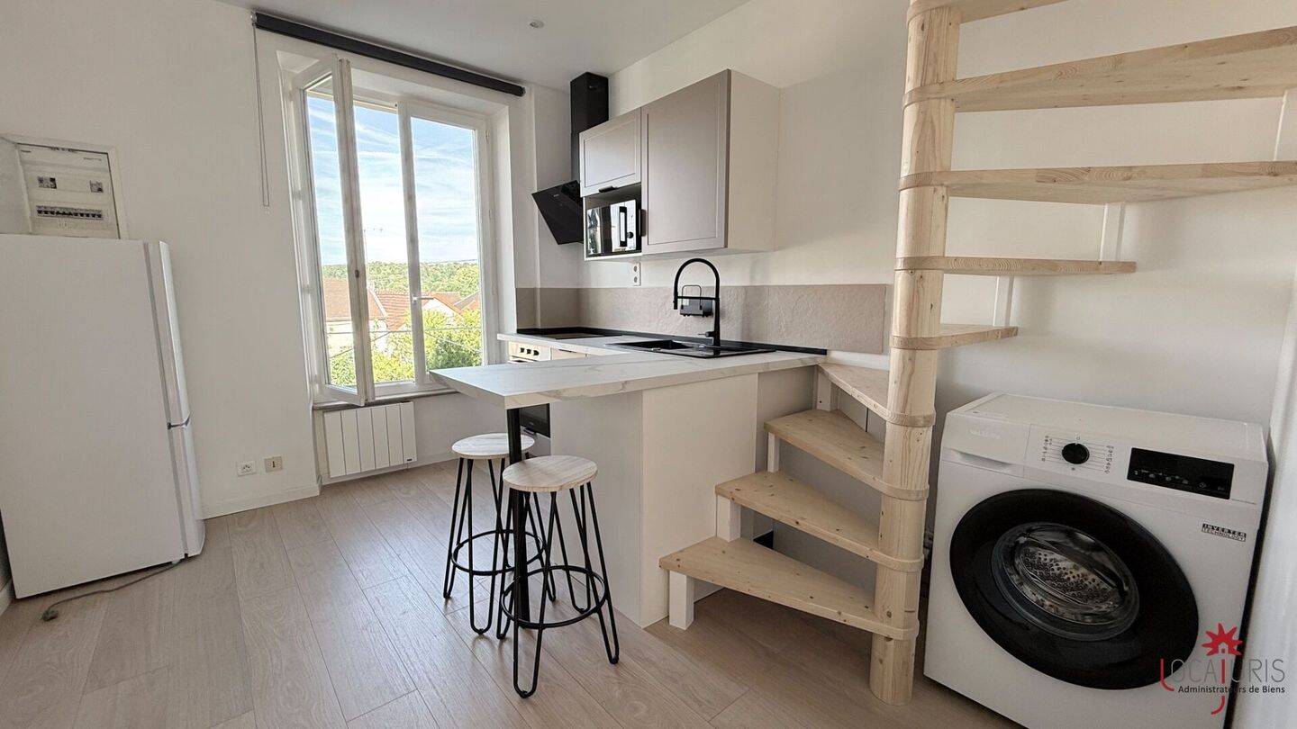 Appartement 2 pièces 27 m² · à Coye-la-Forêt · 27 m² · 690 €
