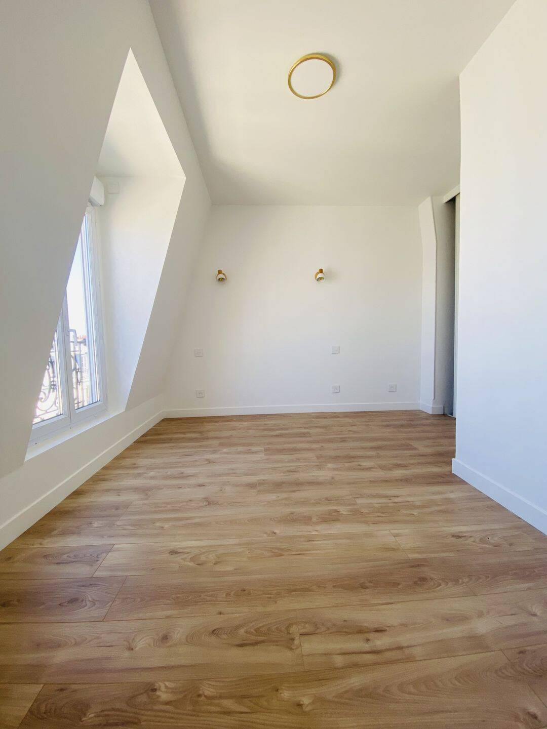 Appartement 2 pièces 24 m² · à Paris 13ème Arrondissement · 23,6 m² · 1 200 €/mois