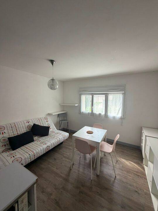 Appartement 1 pièce 21 m² · à Aix-en-Provence · 21 m² · 680 €/mois