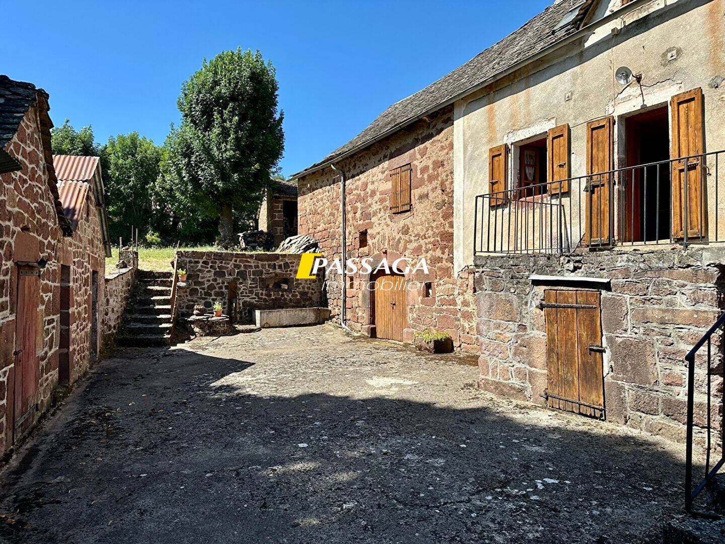 Maison 3 pièces 76 m² · à Saint-Pierre-de-Nogaret · 75,7 m² · 162 000 €