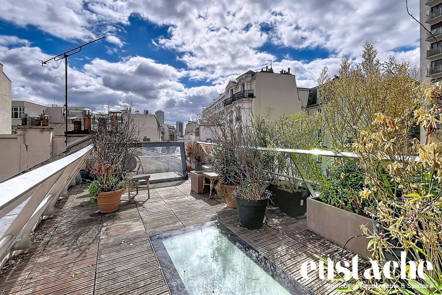 Maison 5 pièces 98 m² · à Paris 20ème Arrondissement · 98 m² · 950 000 €
