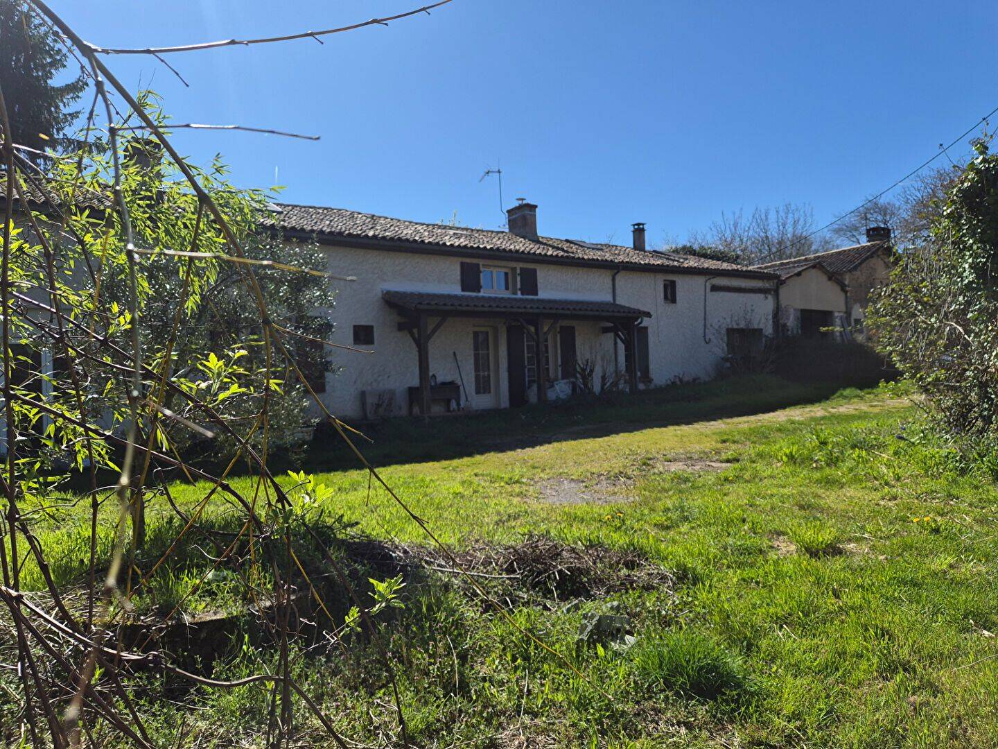 Maison 5 pièces 122 m² · à Valence-en-Poitou · 122 m² · 199 000 €