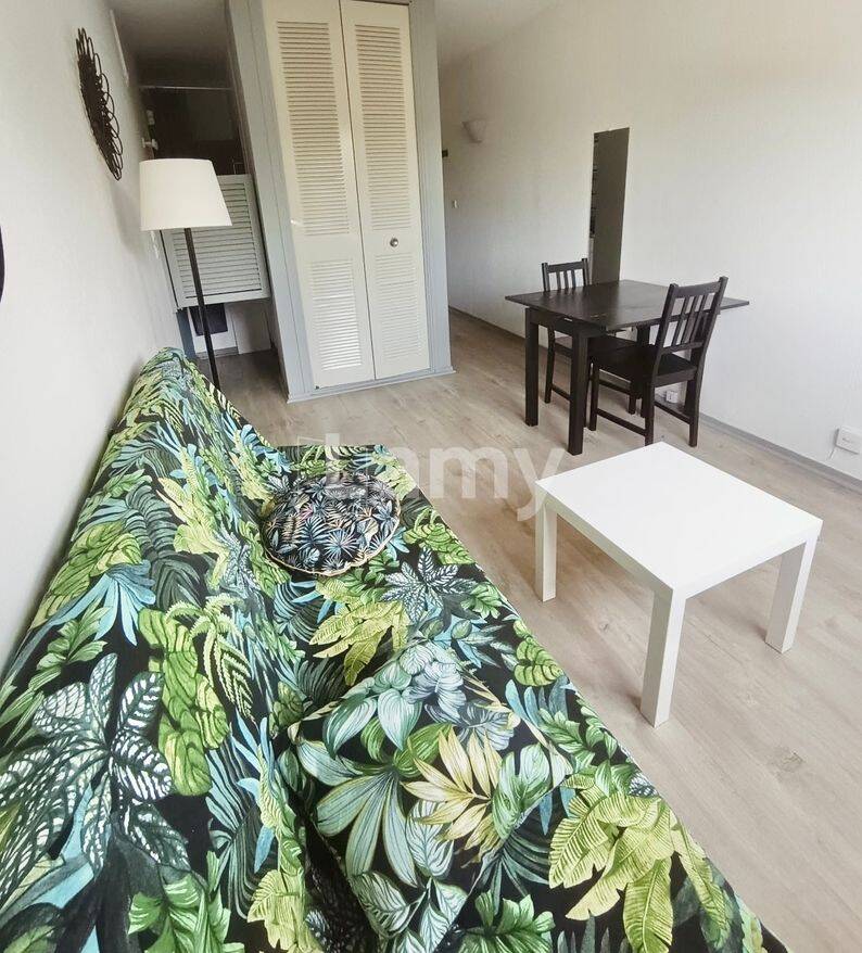 Appartement 1 pièce 17 m² · à Aix en Provence · 17,1 m² · 479 €