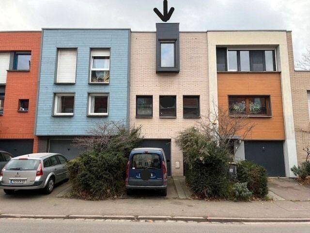 Maison 5 pièces 105 m² · à Lille · 105 m² · 1 289 €