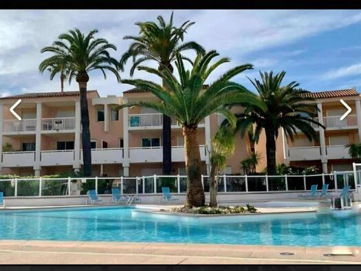 Appartement à louer 1 050 € 2 pièces 1 chambre 34 m² Étage 1/3 Les Paluds-Lauvert Vallauris 06220