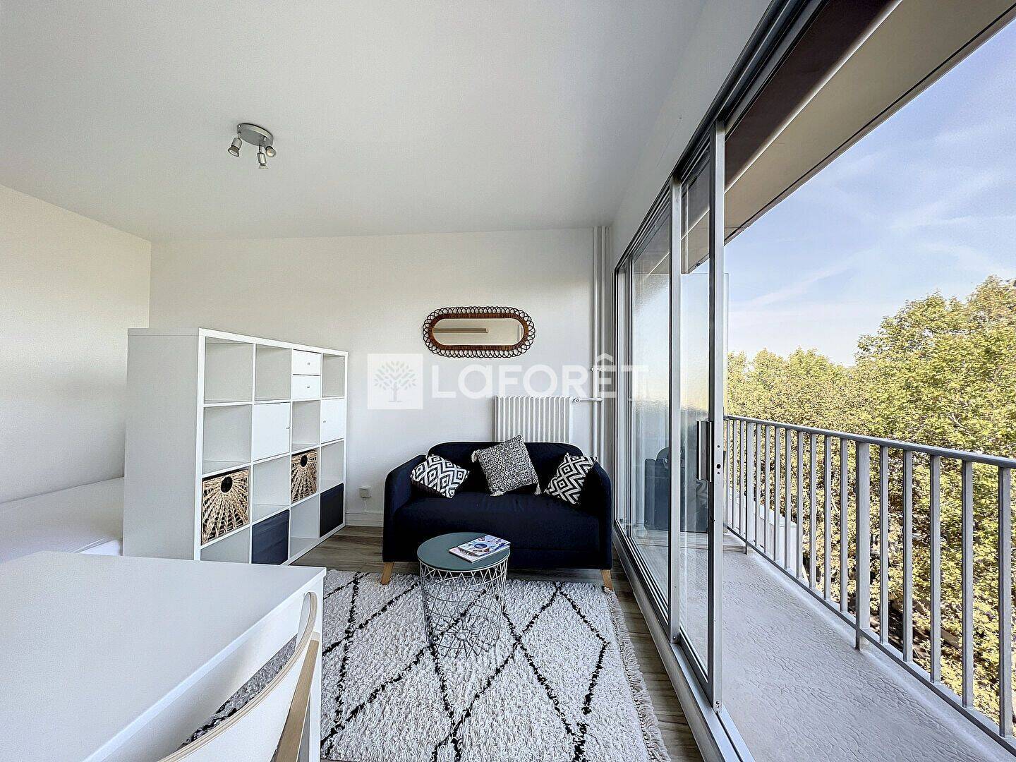 Appartement 1 pièce 23 m² · à La Garenne-Colombes · 22,7 m² · 1 007 €/mois