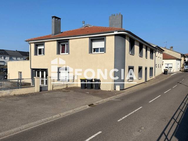 Appartement 3 pièces 95 m² · à Jury · 95,4 m² · 880 €