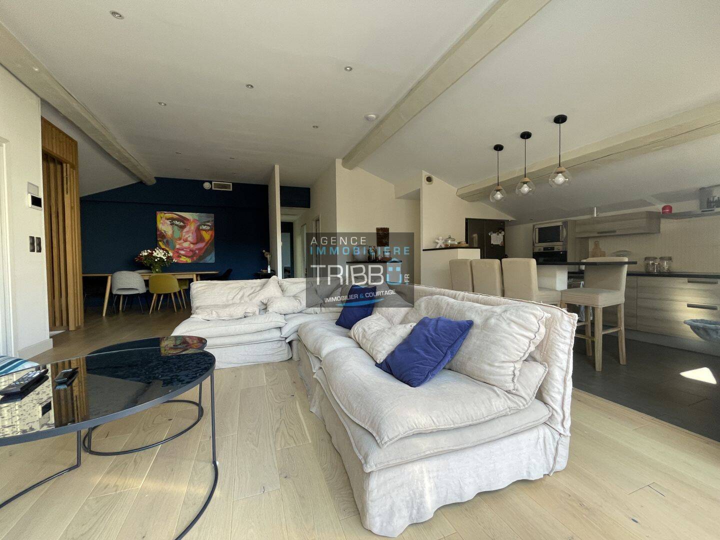 Maison 5 pièces 216 m² · à Villemolaque · 216 m² · 375 000 €