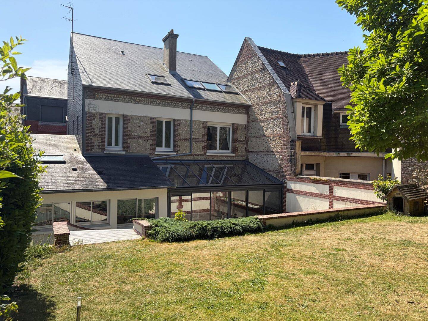 Maison 11 pièces 370 m² · à Fécamp · 370 m² · 738 000 €