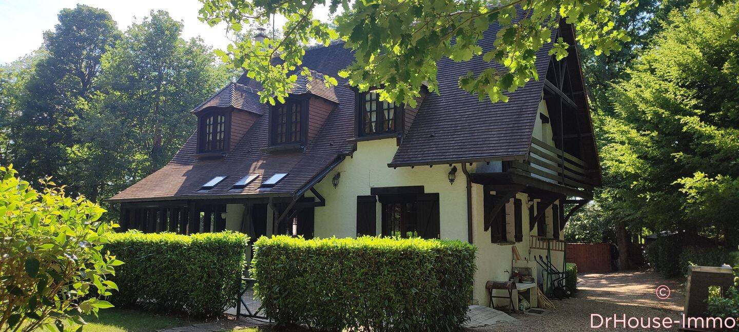 Maison 6 pièces 133 m² · à Ferrières-en-Gâtinais · 133 m² · 260 000 €
