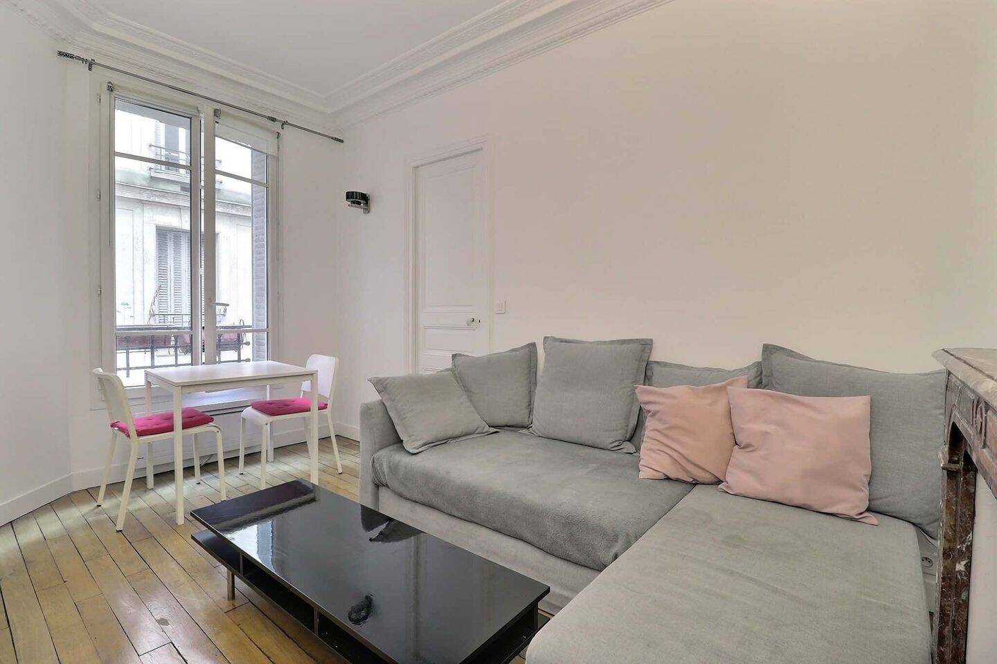 Appartement 1 pièce 46 m² · à Paris 18ème Arrondissement · 46 m² · 2 226 €/mois