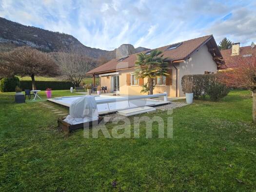 Maison à vendre 720 000 € 6 pièces 5 chambres 149 m² 1 064 m² de terrain Doussard 74210