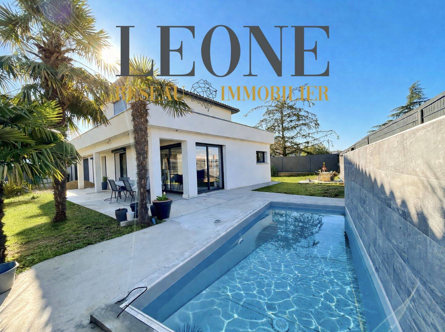 Maison 5 pièces 143 m² · à Saint-Clair-du-Rhône · 143 m² · 419 000 €