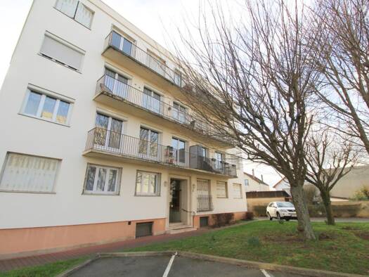 Appartement à vendre 219 000 € 3 pièces 2 chambres 73 m² Étage 2/3 Chevilly-Larue 94550
