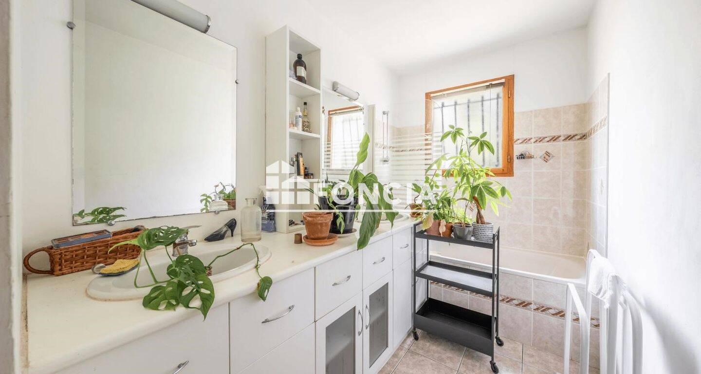 Maison 6 pièces 120 m² · à Bègles · 120 m² · 459 000 €
