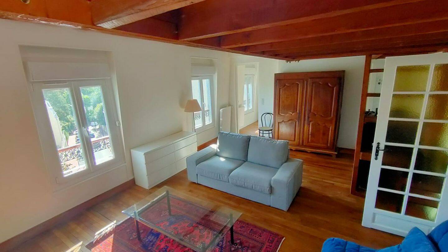 Appartement 2 pièces 59 m² · à Saint-Maurice · 59 m² · 1 470 €/mois