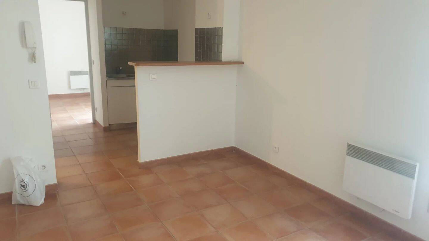 Appartement 2 pièces 37 m² · à Carpentras · 36,9 m² · 67 000 €