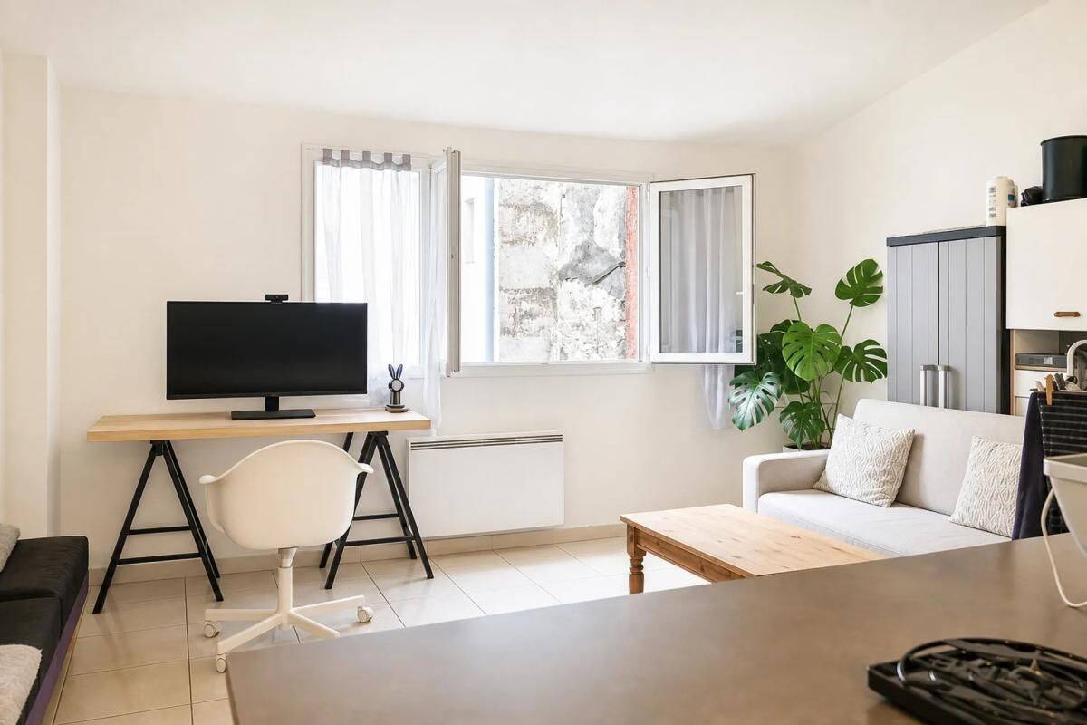 Appartement 5 pièces 90 m² · à Lodève · 90 m² · 91 000 €