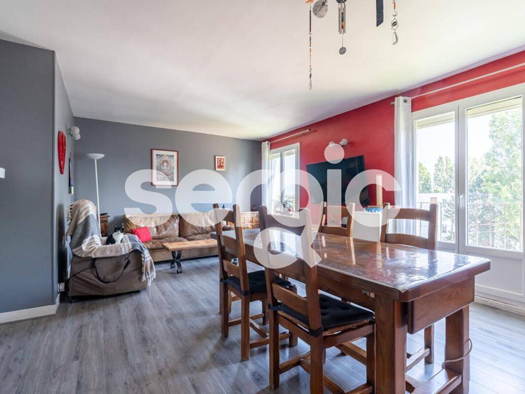 Appartement 5 pièces 90 m² · à Ézanville · 90 m² · 185 000 €