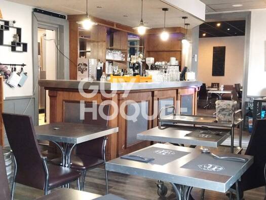 Autres à vendre 55 000 € 147 m² Est Miribel 01700