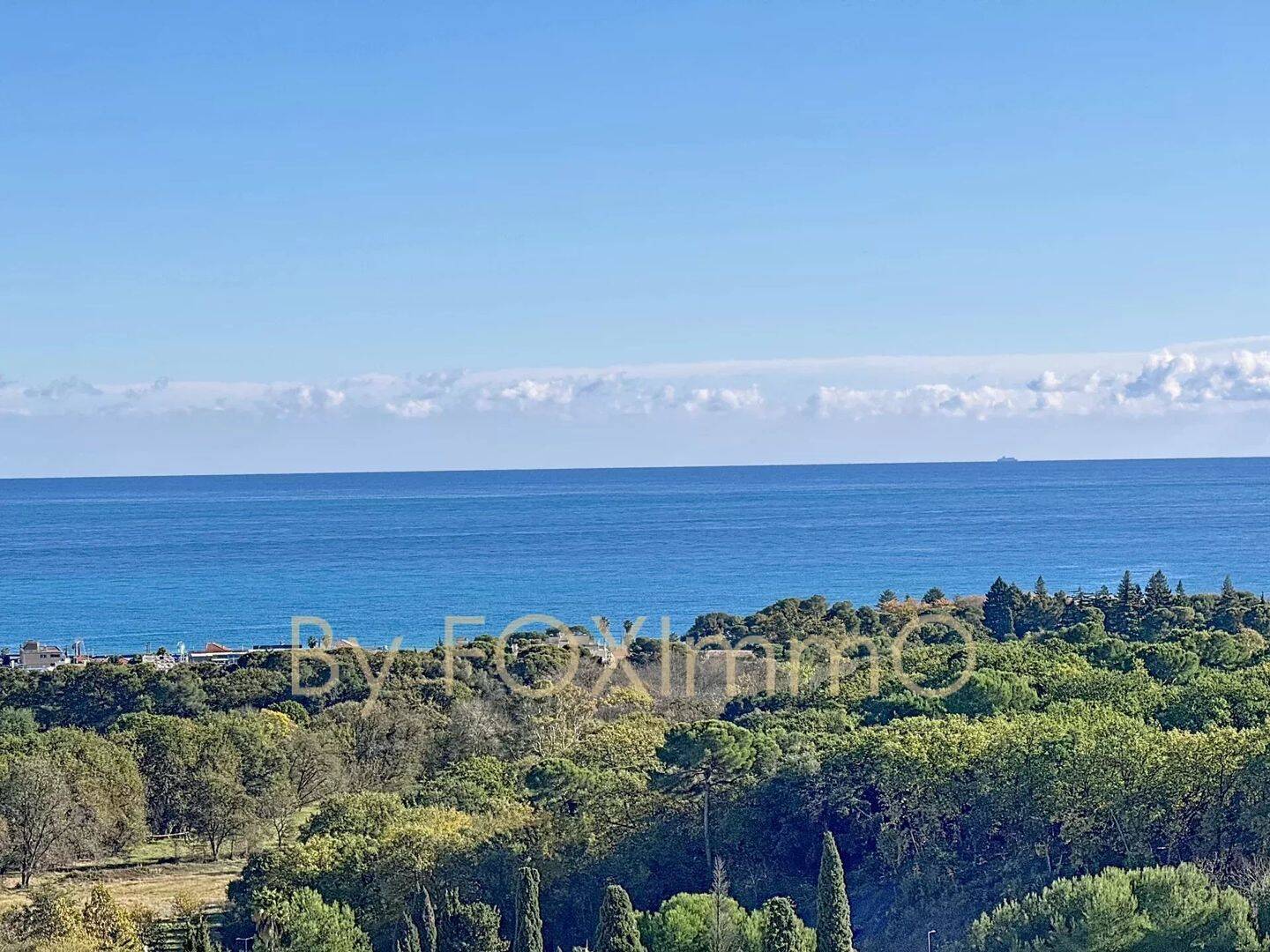 Maison 5 pièces 132 m² · à Villeneuve-Loubet · 132 m² · 1 349 000 €
