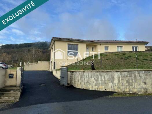 Maison à vendre 240 000 € 5 pièces 4 chambres 120 m² 1 182 m² de terrain Viviez 12110