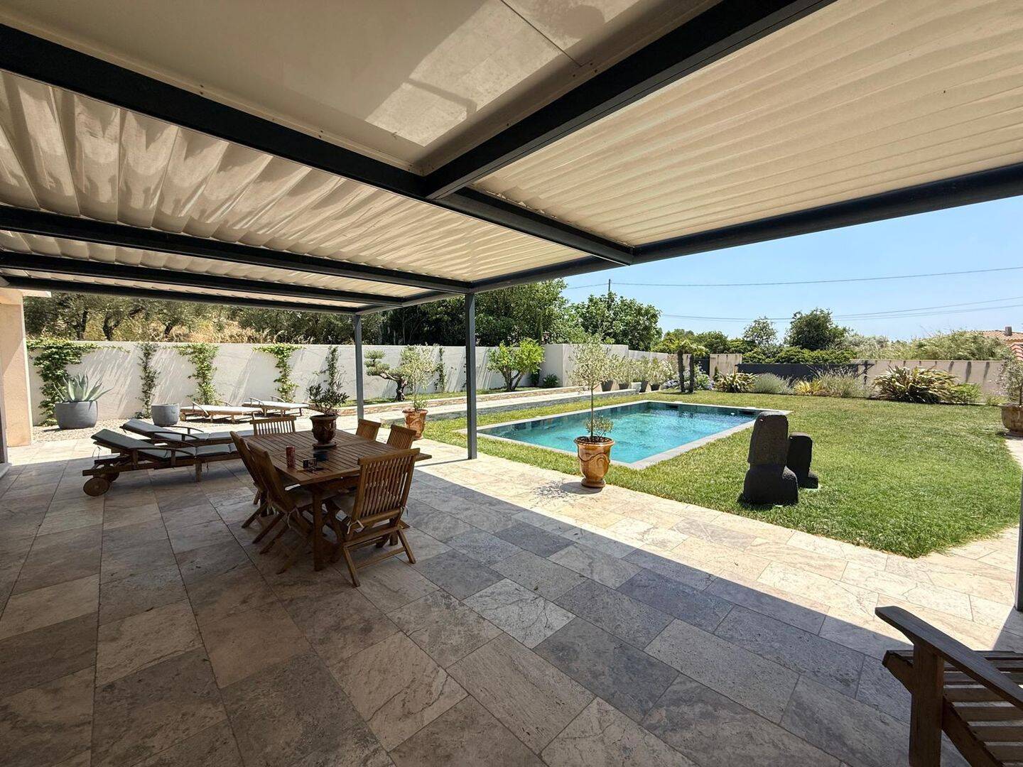 Maison 5 pièces 160 m² · à Marseille 13ème Arrondissement · 160 m² · 935 000 €