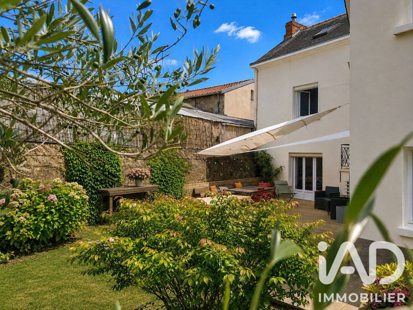 Maison 5 pièces 210 m² · à Nantes · 210 m² · 669 000 €