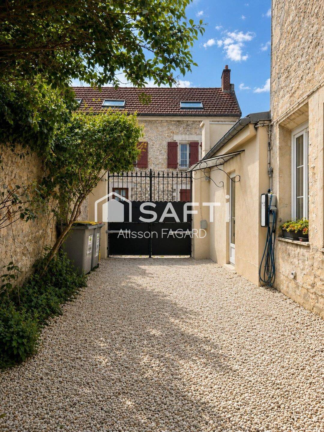 Maison 8 pièces 175 m² · à Coye-la-Forêt · 175 m² · 610 000 €