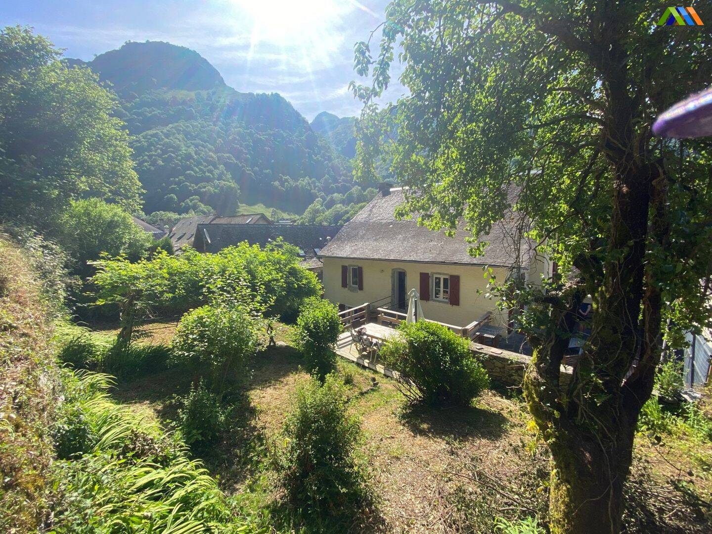 Maison 8 pièces 190 m² · à Bedous · 190 m² · 238 000 €
