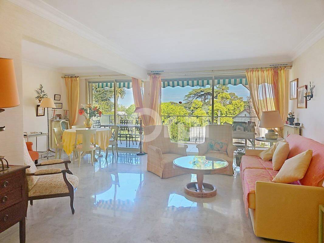 Appartement 4 pièces 102 m² · à Antibes · 102 m² · 740 000 €