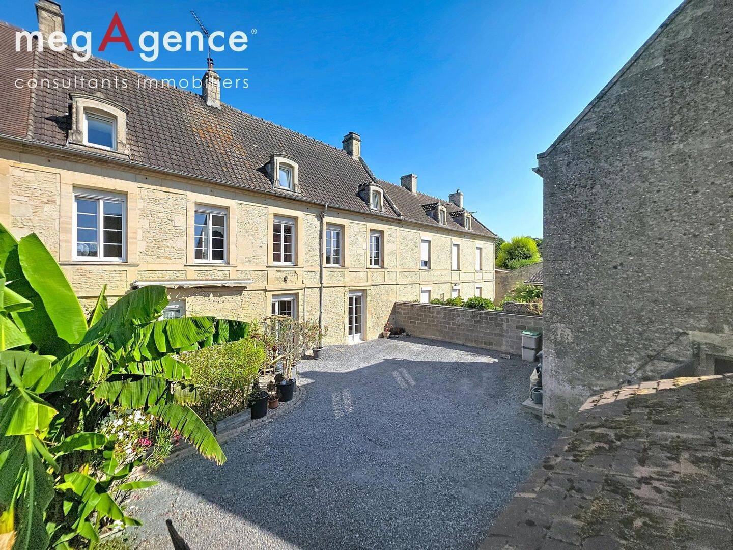 Maison 7 pièces 166 m² · à Thaon · 166 m² · 545 000 €