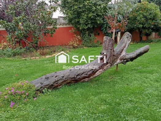 Maison à vendre 849 633 € 10 pièces 3 chambres 220 m² 2 538 m² de terrain Sérigné 85200