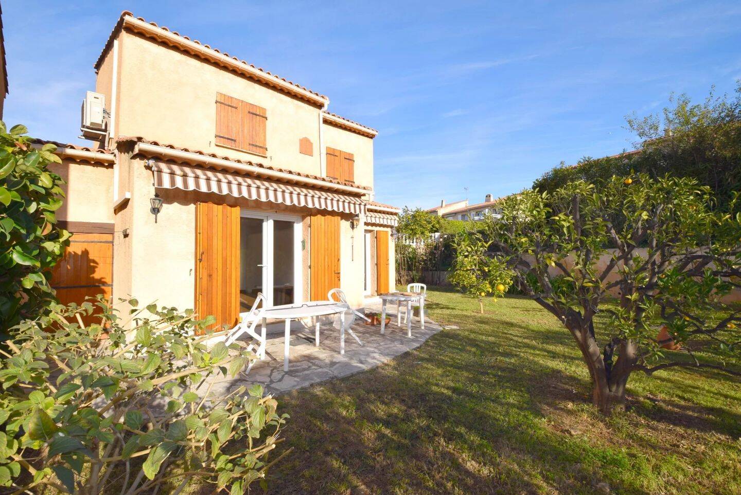 Maison 3 pièces 93 m² · à Cagnes-sur-Mer · 93,3 m² · 1 861 €/mois