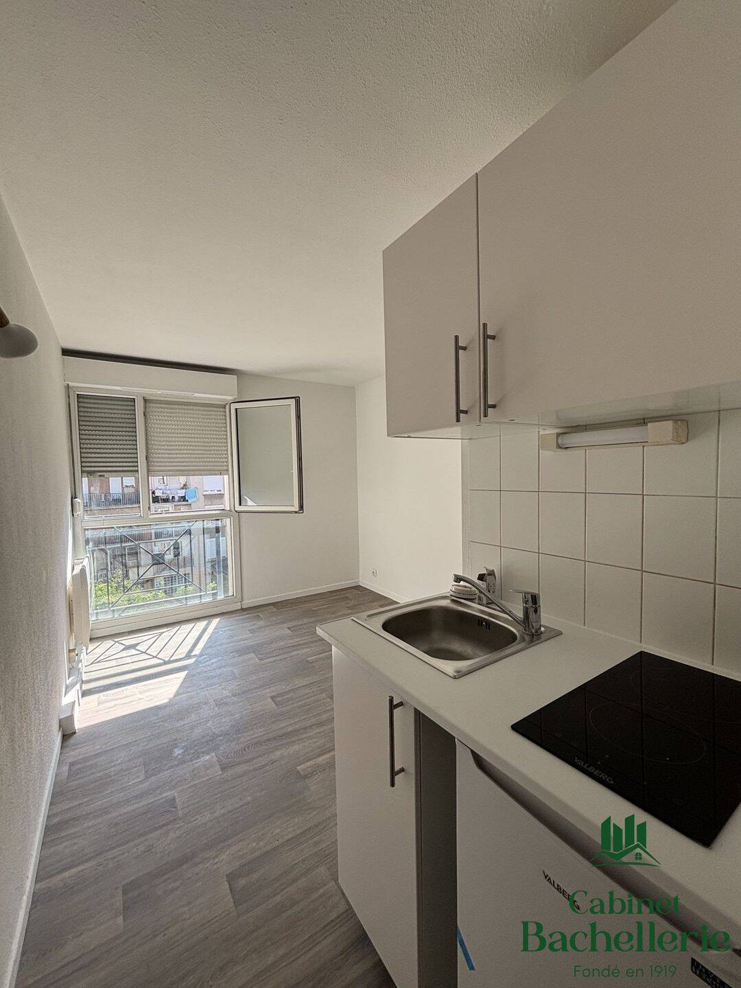Appartement 1 pièce 16 m² · à Marseille 4ème Arrondissement · 16 m² · 420 €