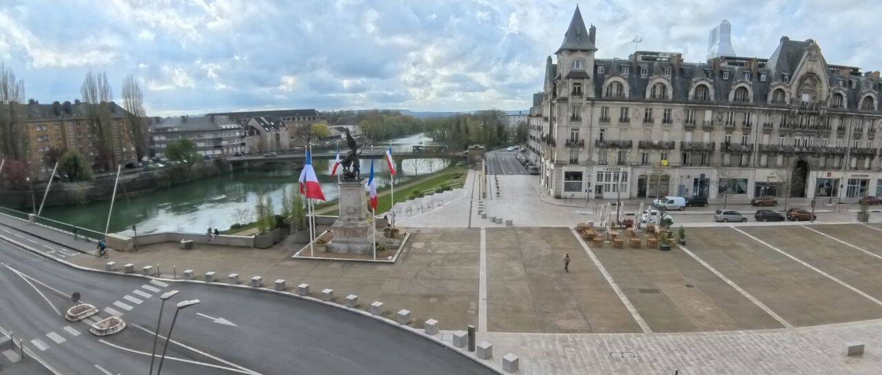 Appartement 2 pièces 54 m² · à Charleville-Mézières · 54 m² · 700 €