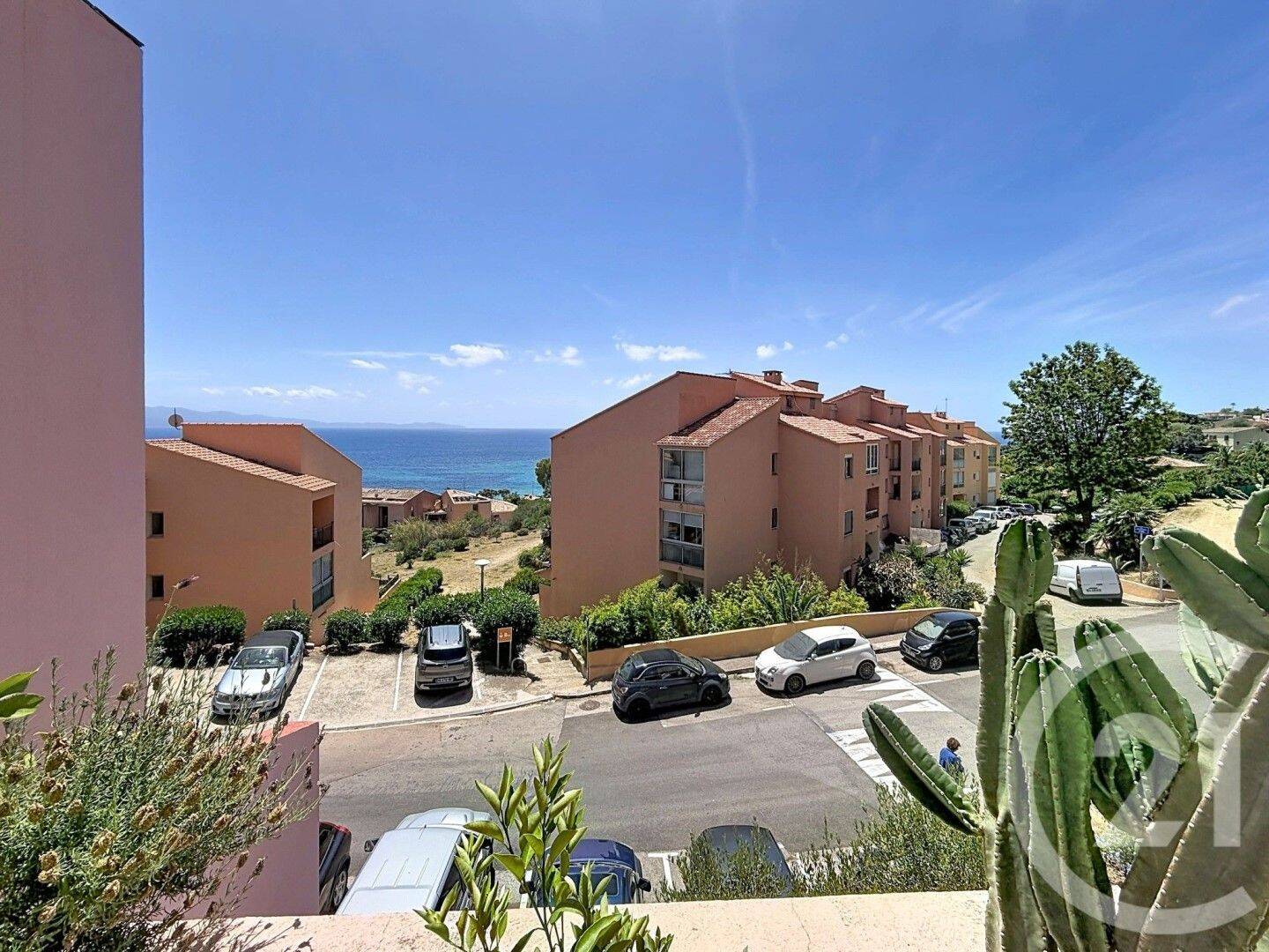 Appartement 3 pièces 53 m² · à Ajaccio · 53 m² · 295 000 €