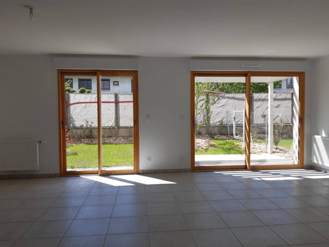Maison 4 pièces 96 m² · à Décines-Charpieu · 96 m² · 1 520 €/mois