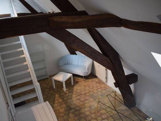 Colocation à louer 880 € 3 pièces 2 chambres 55 m² Étage 2/2 Centre Ville Beaune 21200