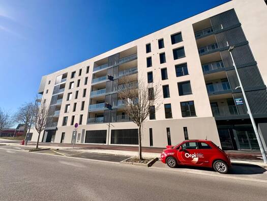 Appartement à louer 752 € 2 pièces 1 chambre 55 m² 4ème étage La Guérinière Caen 14000