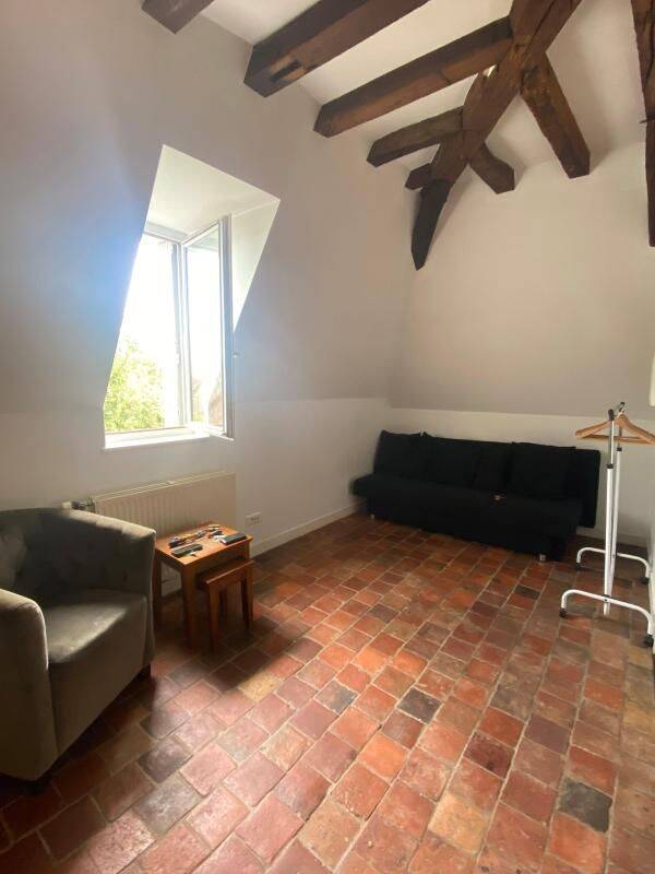 Appartement 1 pièce 23 m² · à Auxerre · 23 m² · 430 €