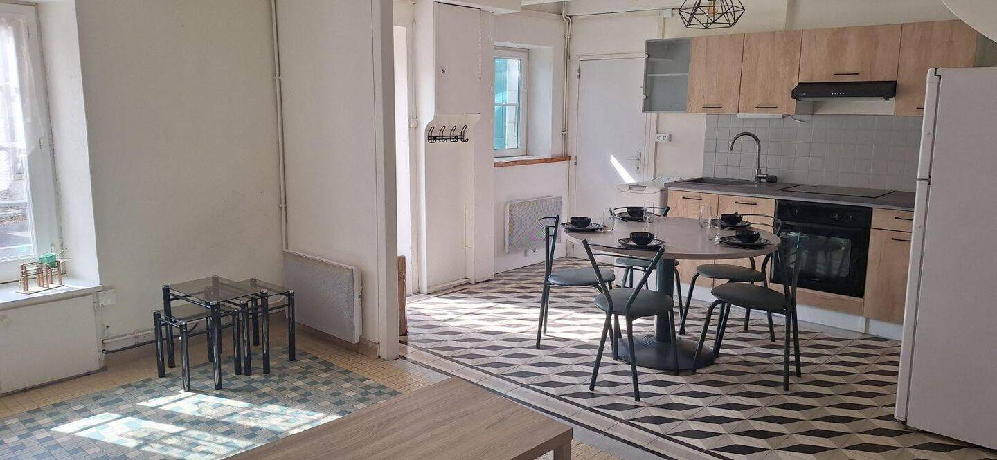 Maison 3 pièces 50 m² · à Nieul-sur-Mer · 50 m² · 665 €/mois