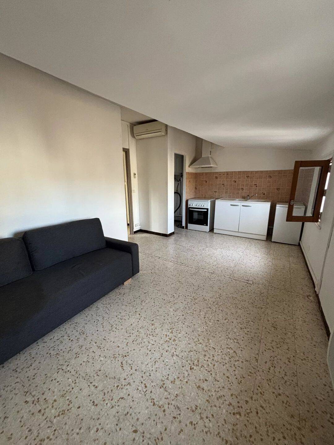 Appartement 2 pièces 35 m² · à Nîmes · 35,3 m² · 450 €/mois