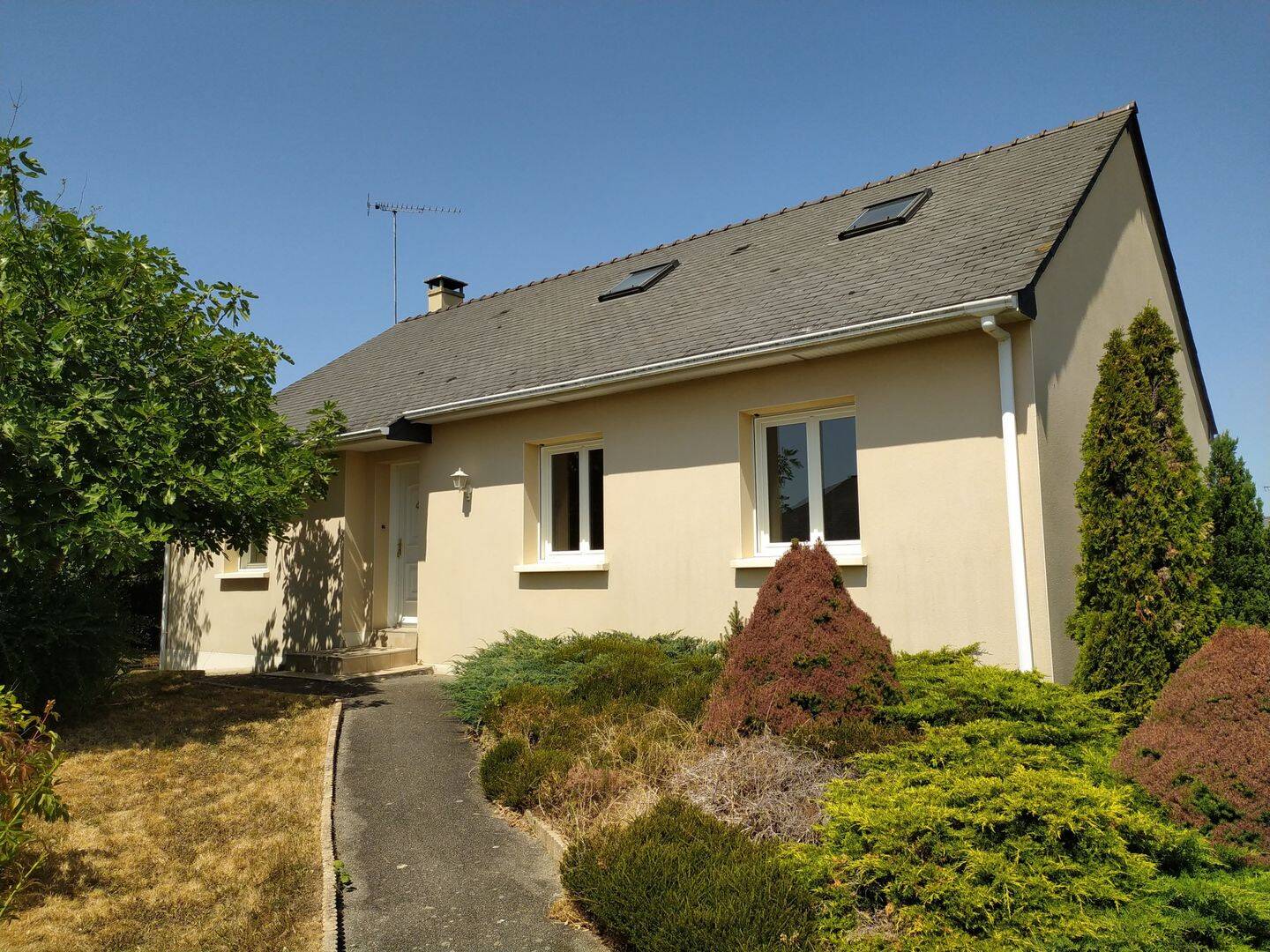 Maison 6 pièces 127 m² · à Renazé · 127 m² · 182 500 €