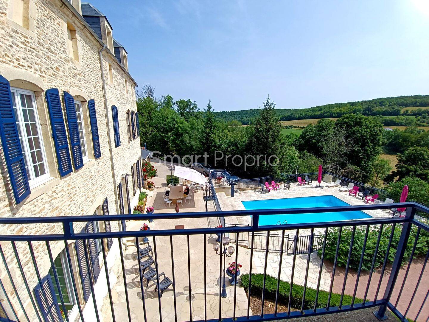 Maison 49 pièces 882 m² · à Avallon · 881,7 m² · 1 450 000 €